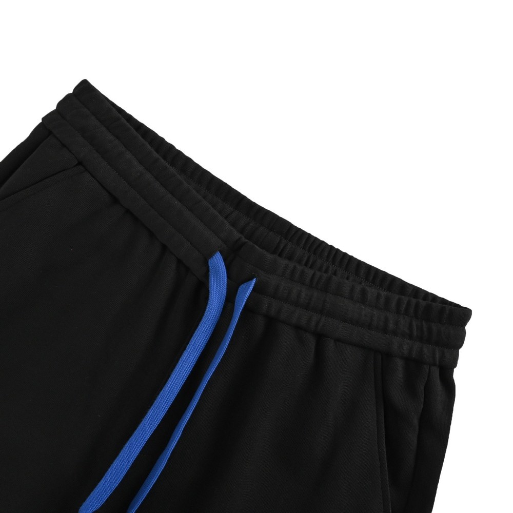 LOEWE Shorts-009