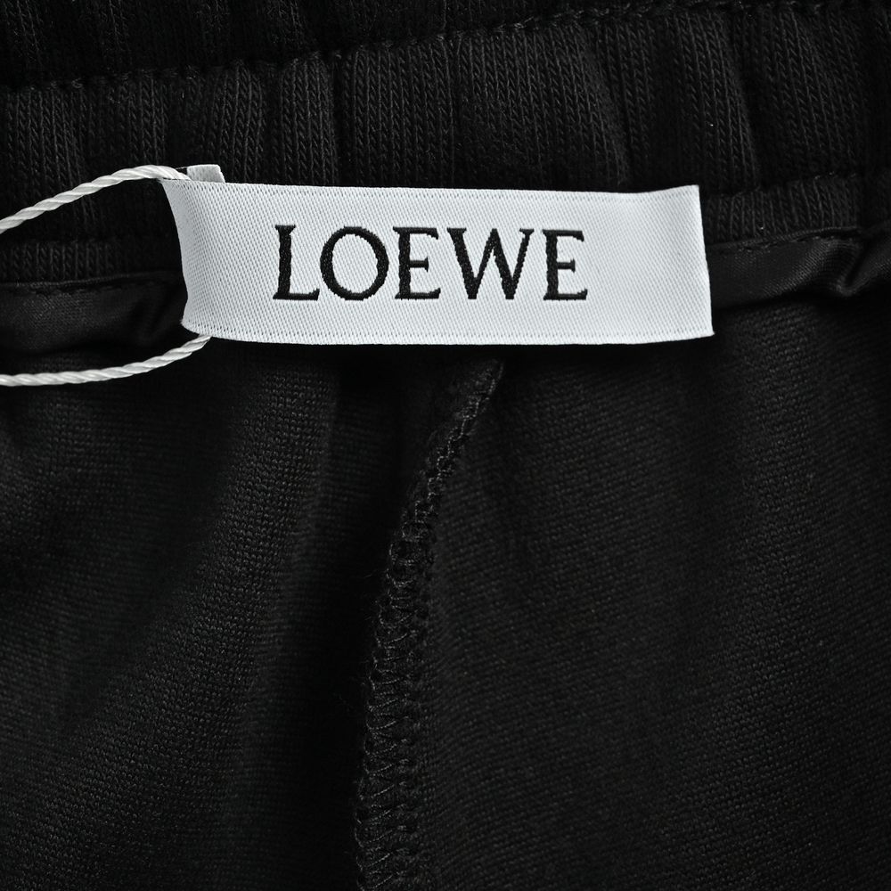 LOEWE Shorts-025