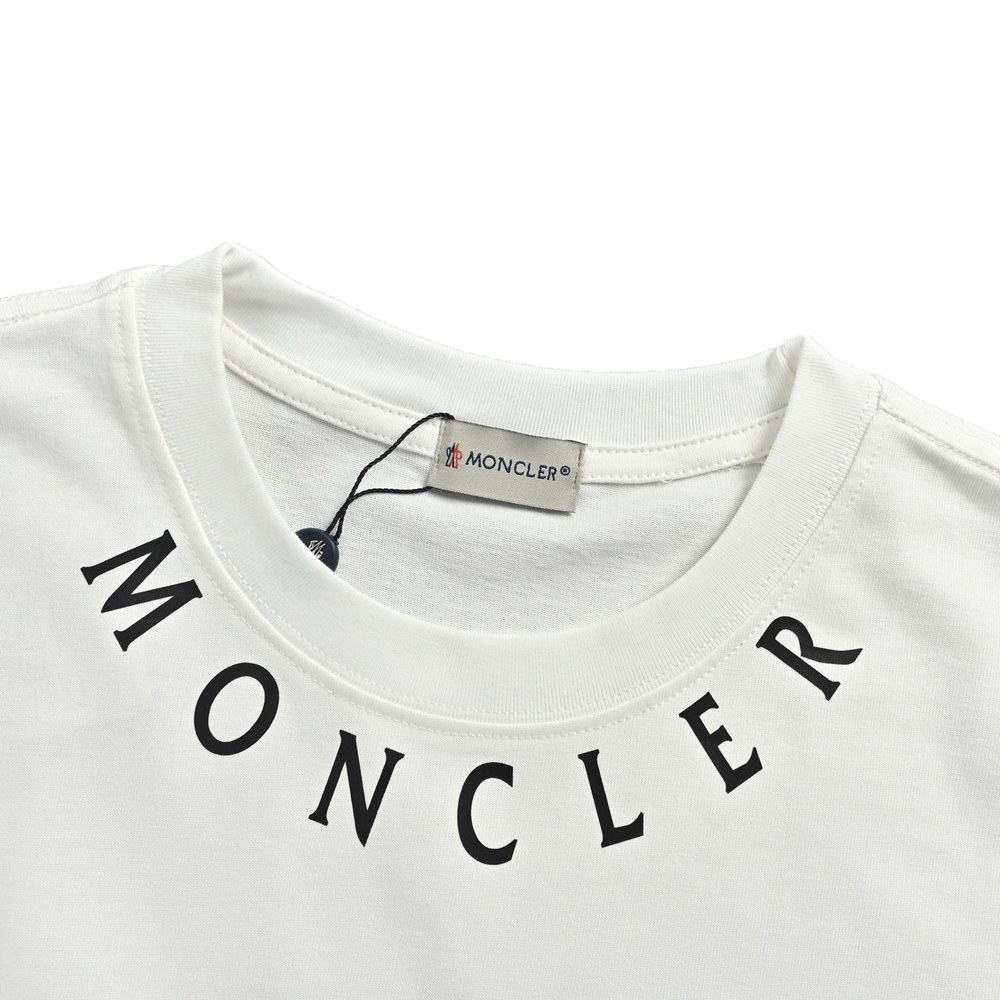 Moncler T-shirts-1068
