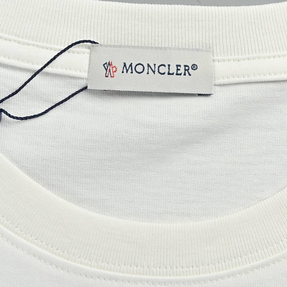 Moncler T-shirts-1020