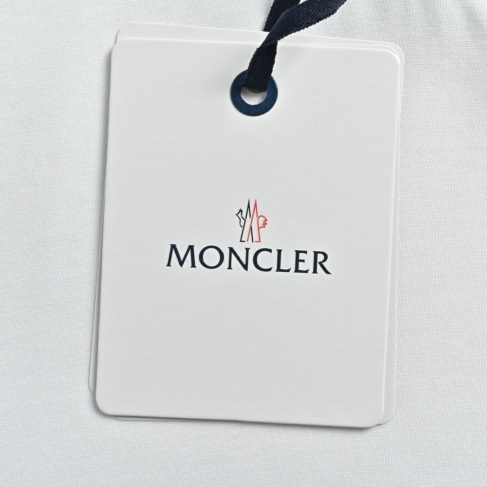 Moncler T-shirts-1073