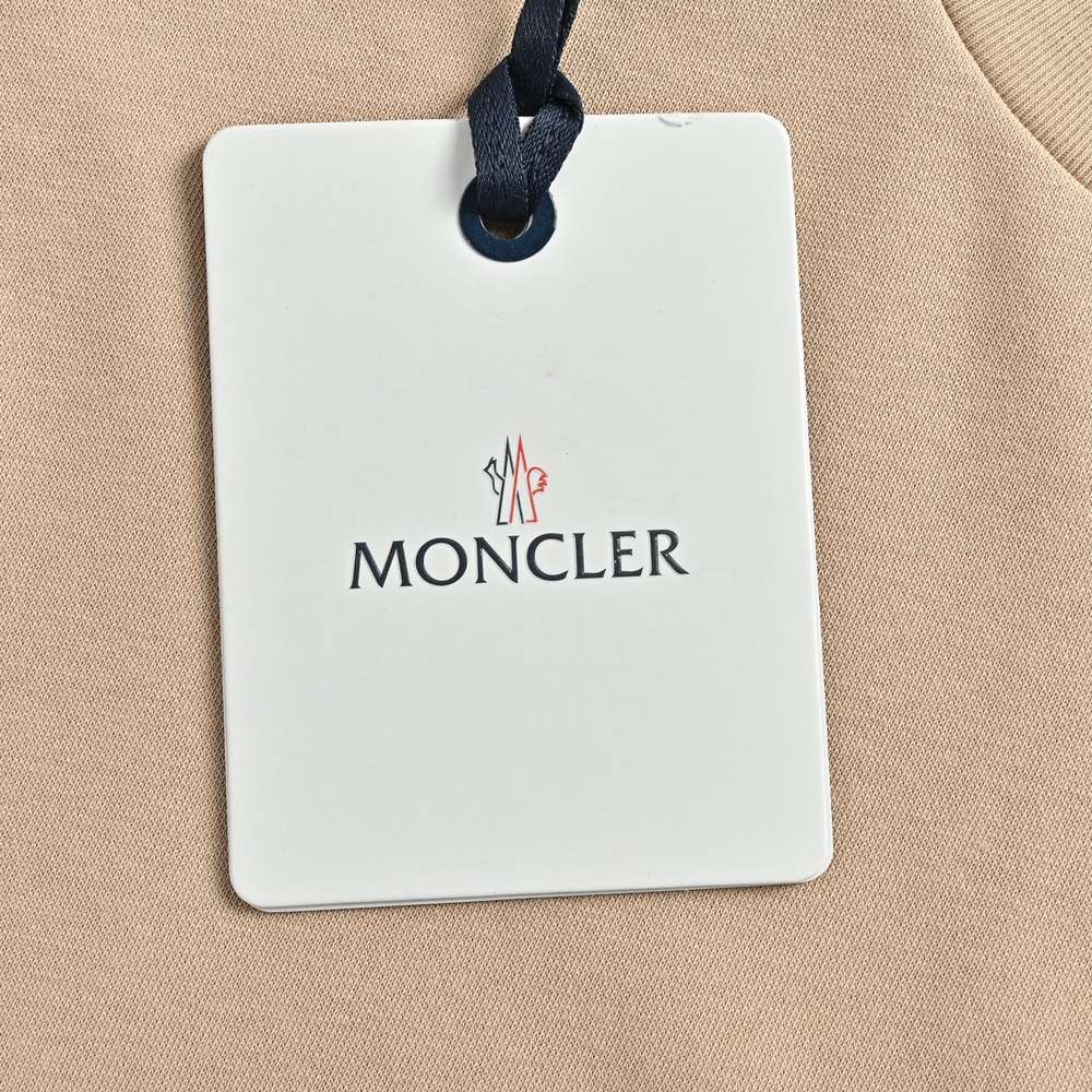 Moncler T-shirts-1141