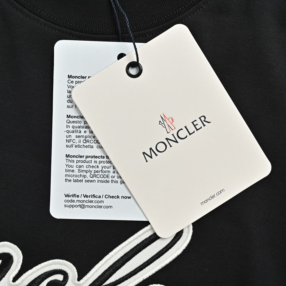 Moncler T-shirts-1028