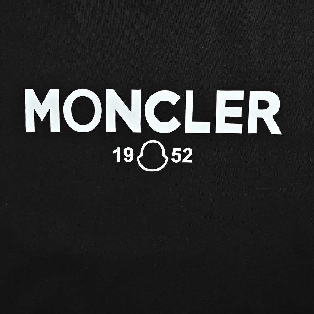 Moncler T-shirts-1026