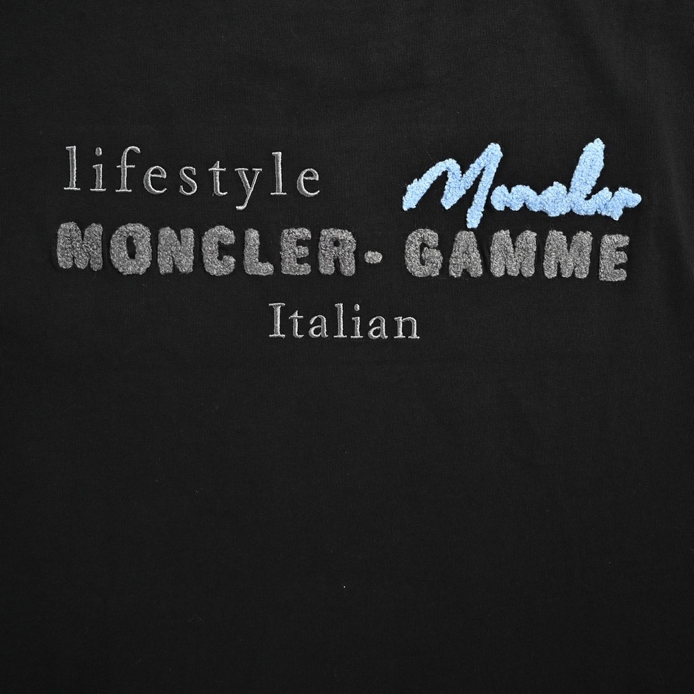 Moncler T-shirts-1143