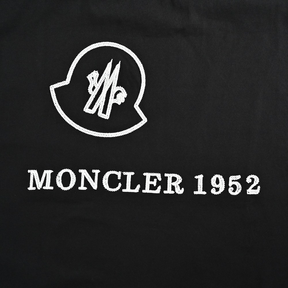 Moncler T-shirts-1023