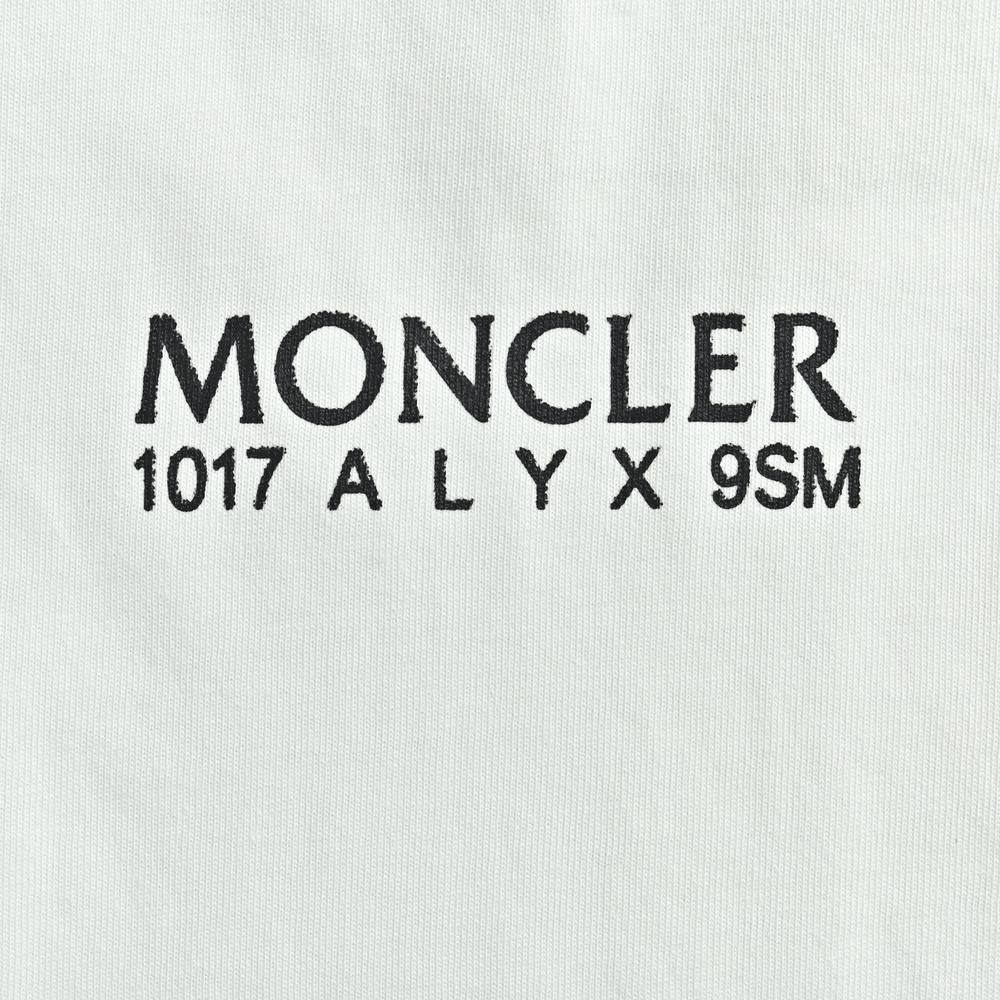 Moncler T-shirts-1098