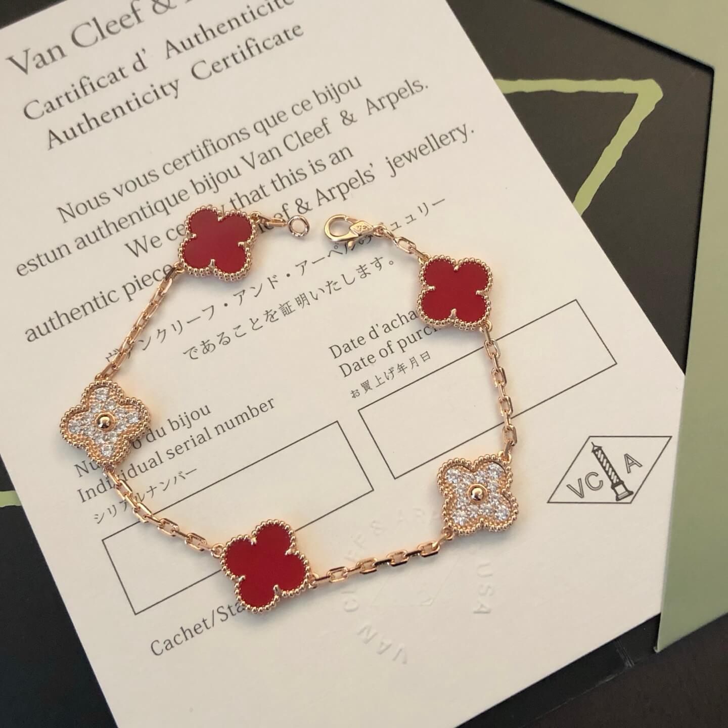 Van Cleef & Arpels Bracelet-023