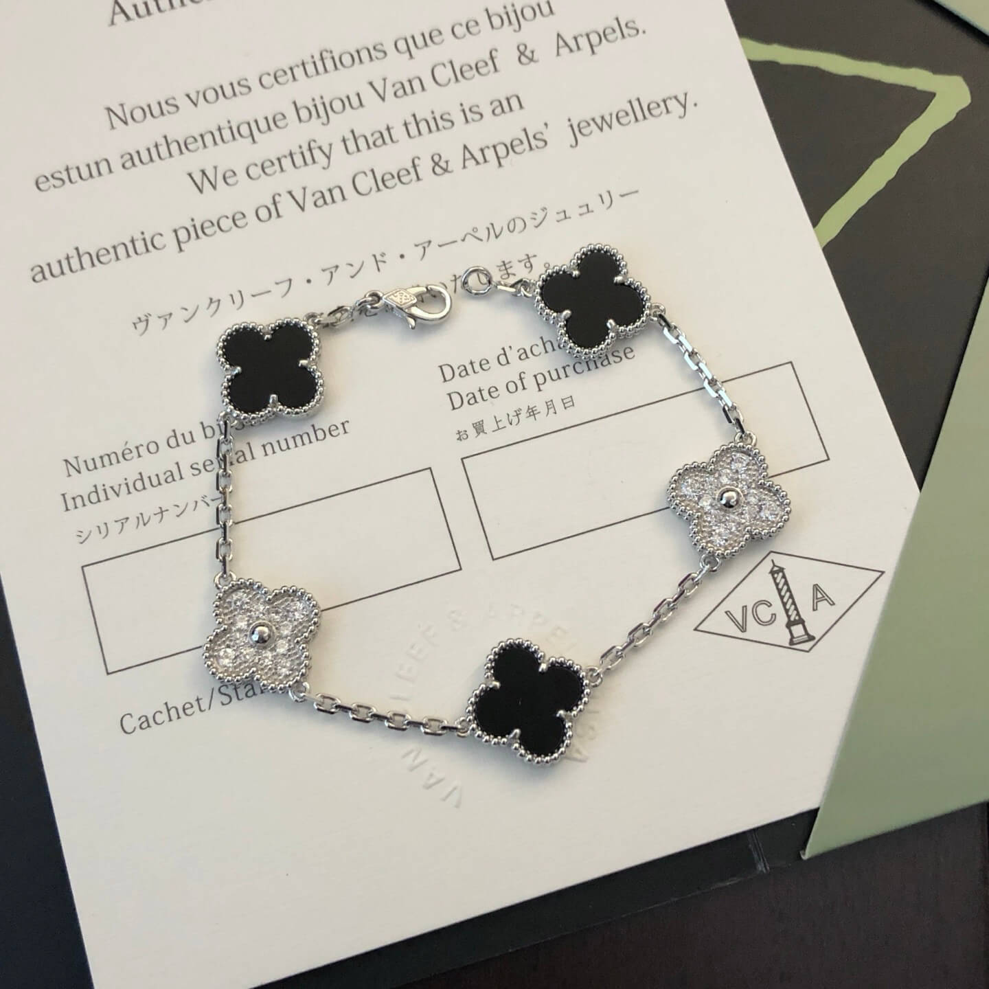 Van Cleef & Arpels Bracelet-022