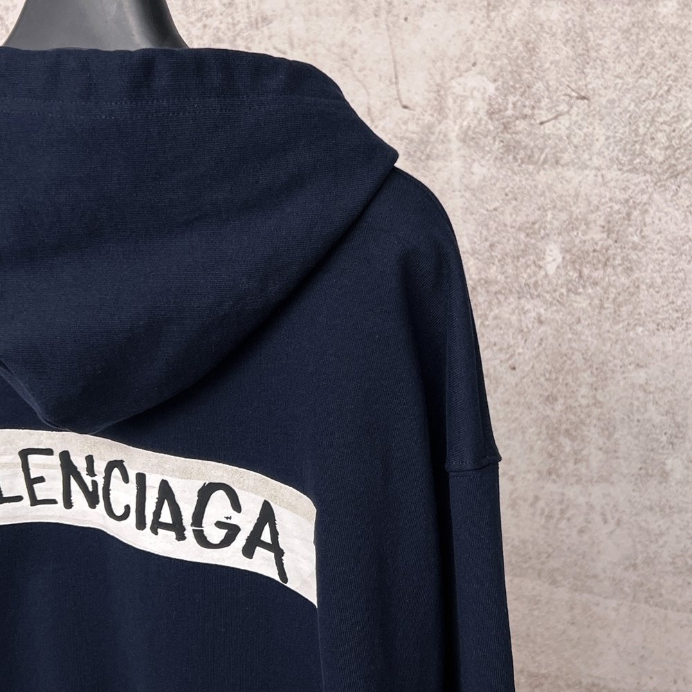 Balenciaga Hoody-003