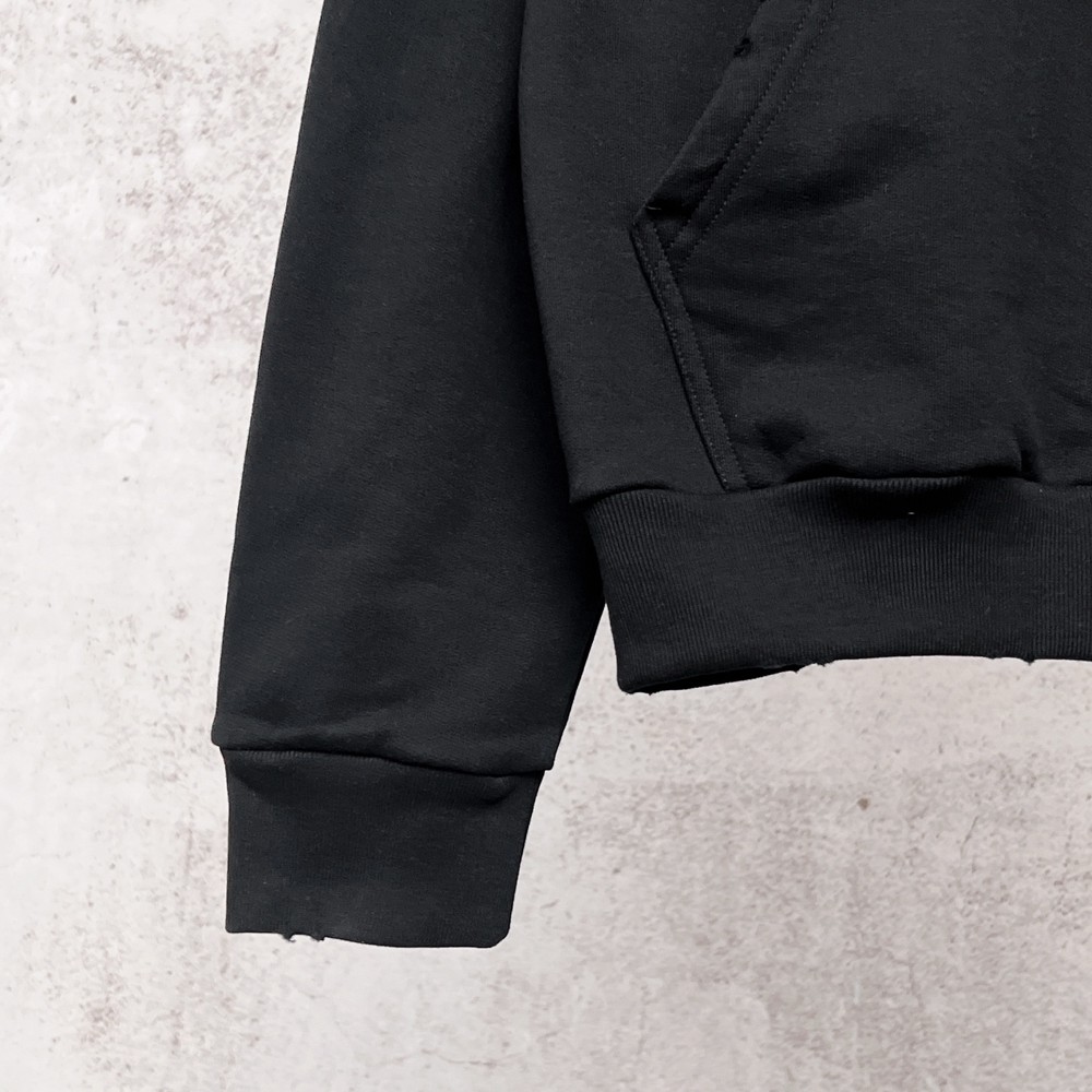 Balenciaga Hoody-009