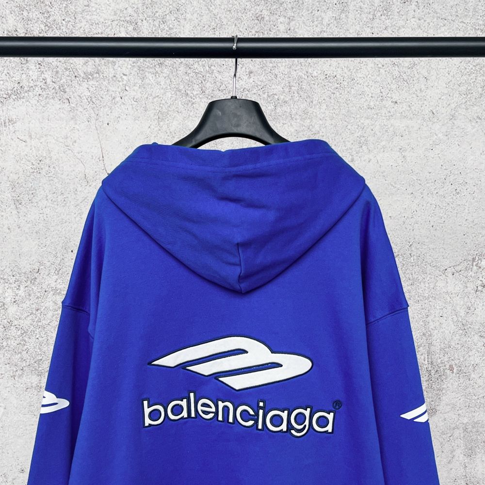 Balenciaga Hoody-013