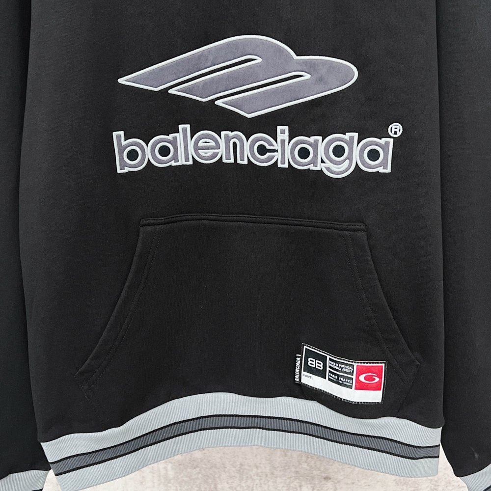 Balenciaga Hoody-014