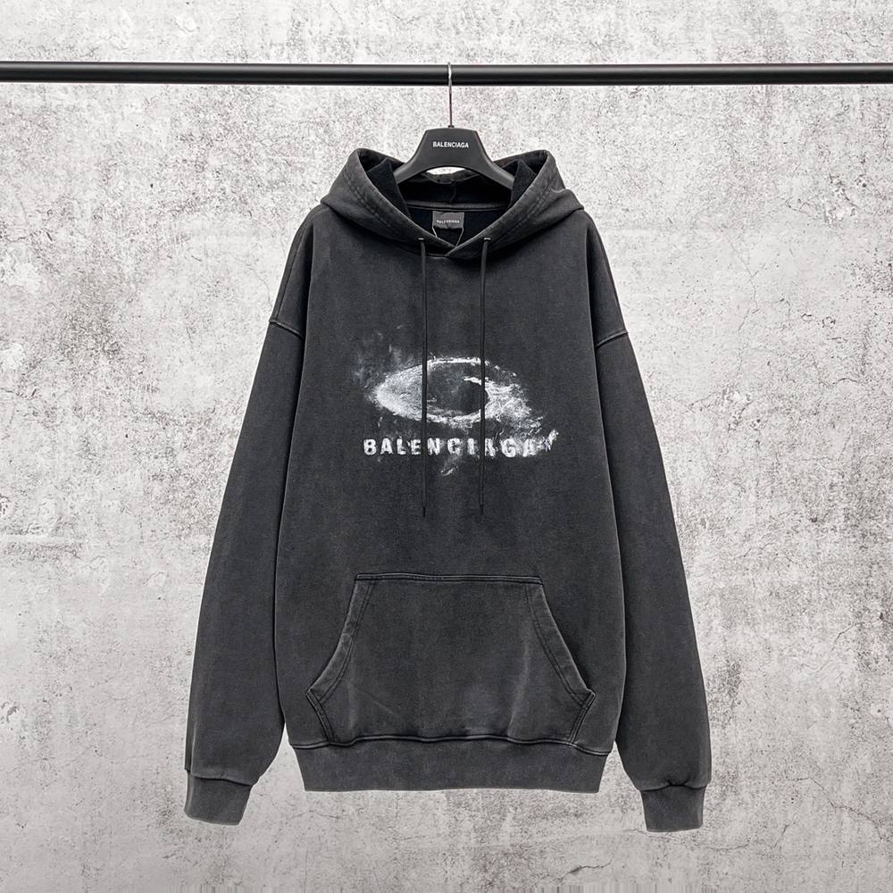 Balenciaga Hoody-026