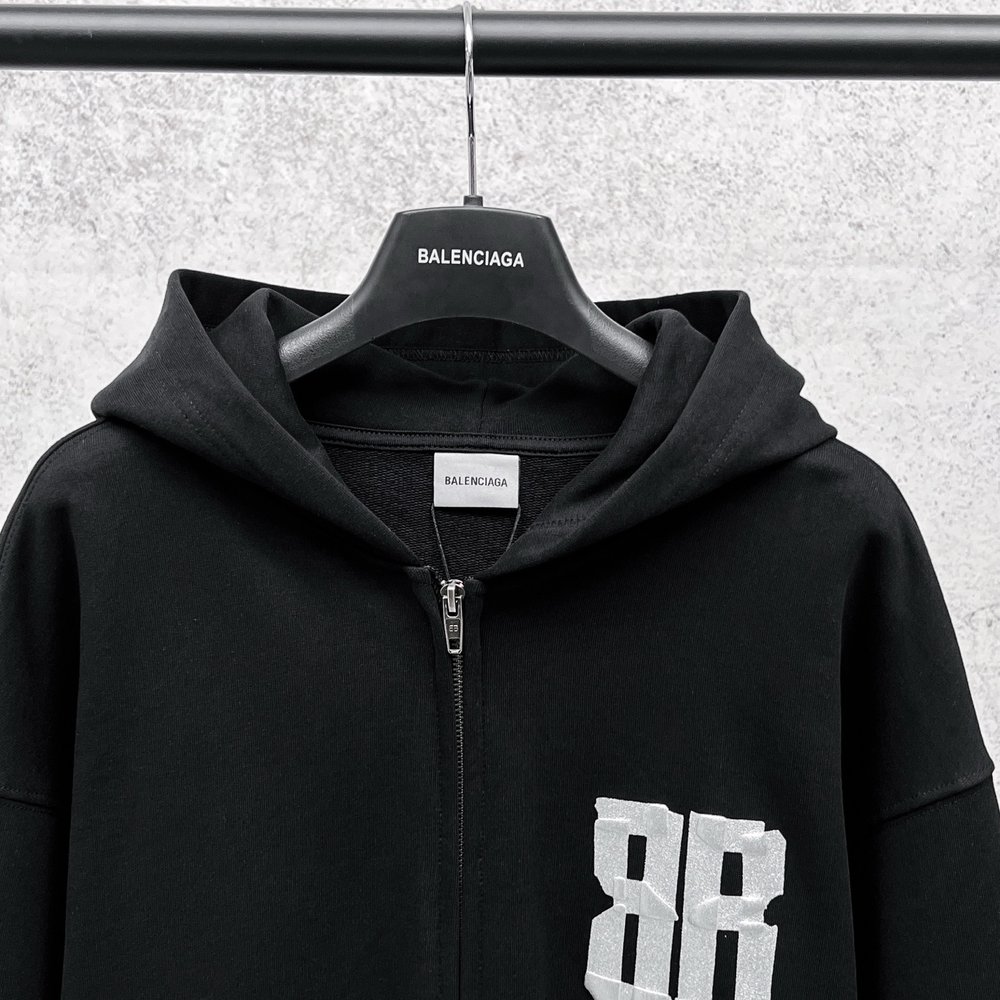 Balenciaga Hoody-027