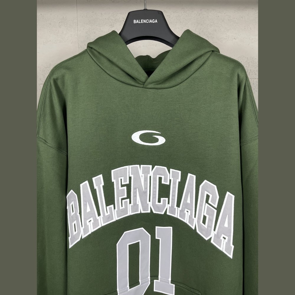 Balenciaga Hoody-031