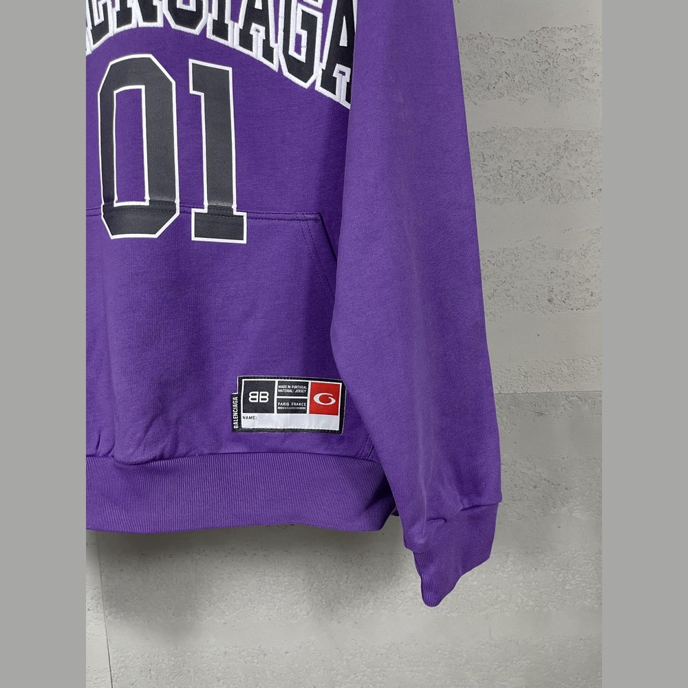 Balenciaga Hoody-033